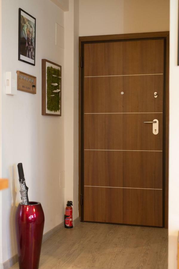Appartement Vas' Penthouse à Nicosie Extérieur photo
